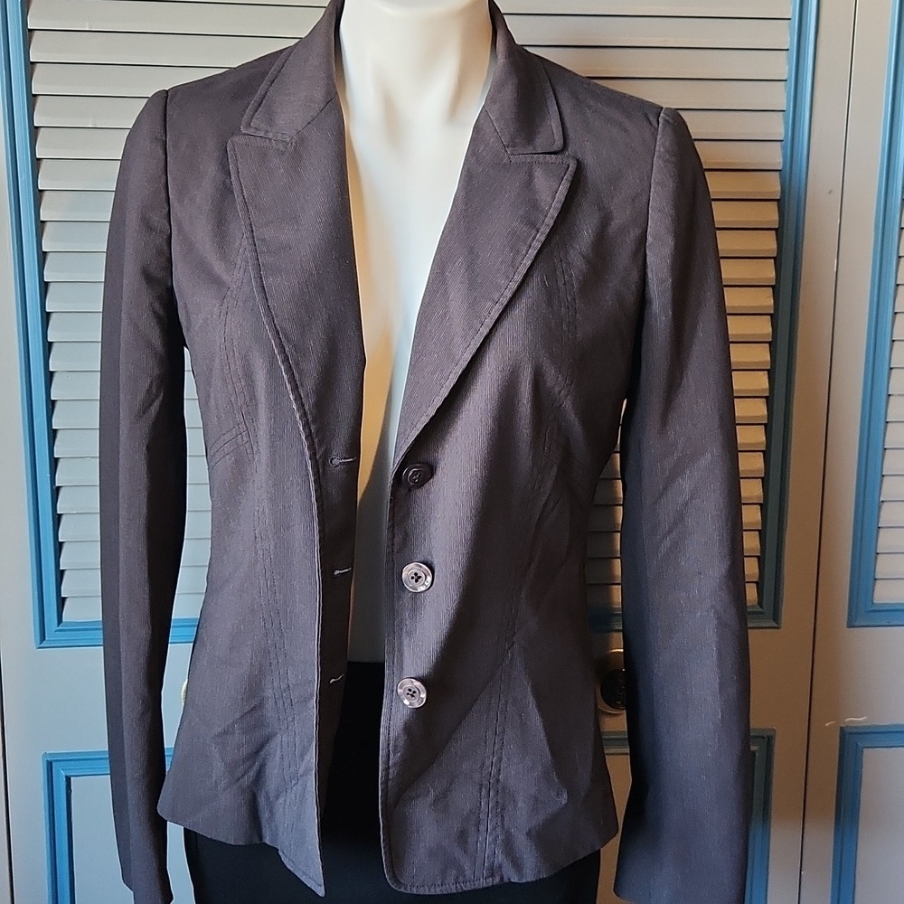 Atelier Gray Blazer - Picture 12 of 15